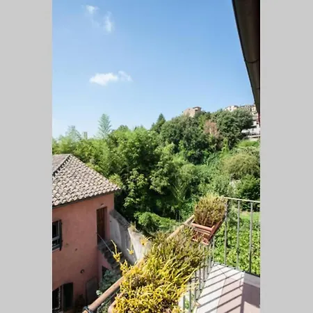 Mini Panoramic Flat Near The Center Apartman